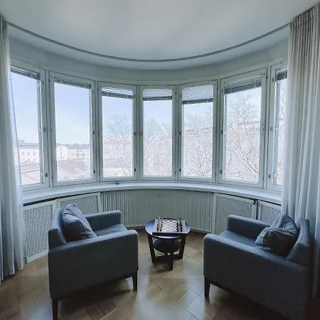 Hotelli 190m2 In Helsinki, Toolo