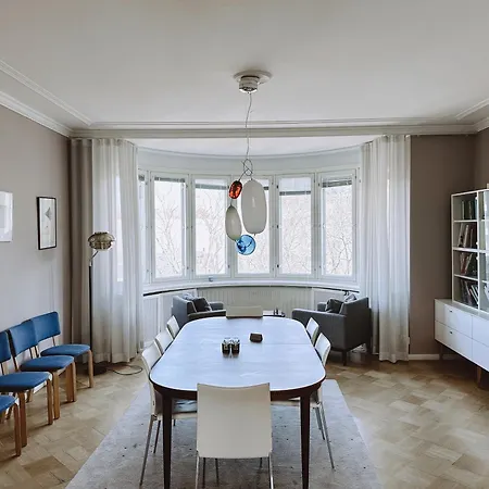 Hotel 190m2 In Helsinki, Toolo *