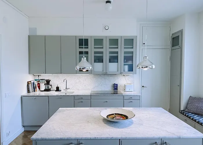 Hotel 190m2 In Helsinki, Toolo